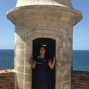 Meet your Posher, Ana